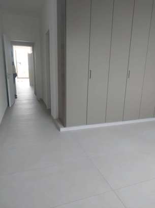 Appartement à louer au Point E image 2