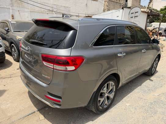 Kia Sorento 2017 image 13