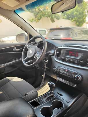 Kia sorento 2017 image 1