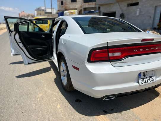 DODGE CHALLANGER image 7