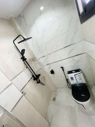 APPARTEMENT F3 À LOUER AUX ALMADIES RECASEMENTS image 11
