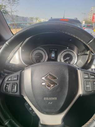 Suzuki vitara à vendre image 9