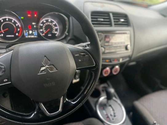Mitsubishi Outlandr 2017 image 3