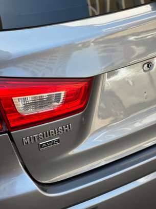 Mitsubishi rvr image 11