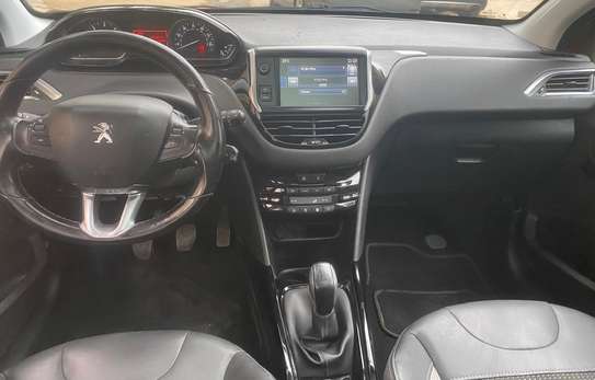 Peugeot 2008 2016 image 7