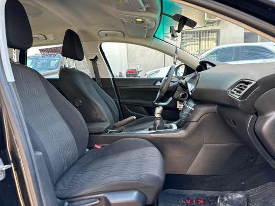Peugeot 308 image 4