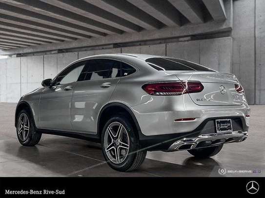 Mercedes glc coupe 2022 image 12