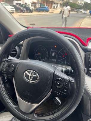 Toyota Rav4 2017 image 7