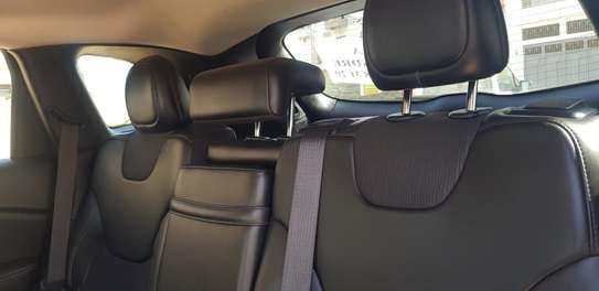 Jeep cherokee image 8