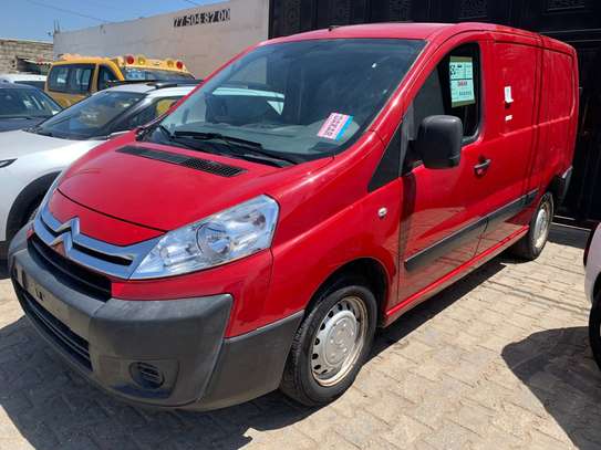 Citroën Jumpy utilitaire rouge manuel climatisé image 2