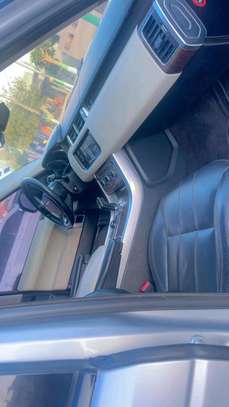 Range rover sport image 5