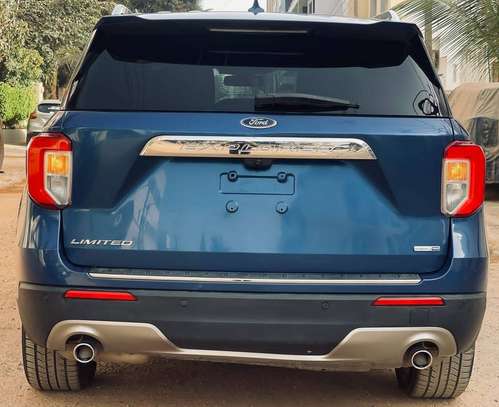 Ford Explorer Limited 2020 image 6