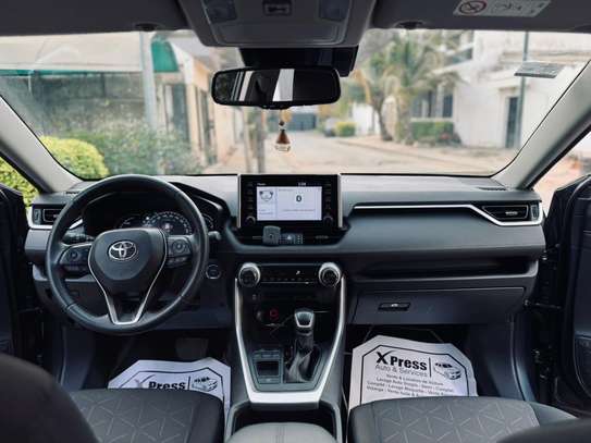 toyota rav 4 hybride 2022 image 3