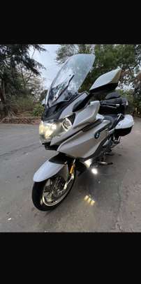 BMW image 1