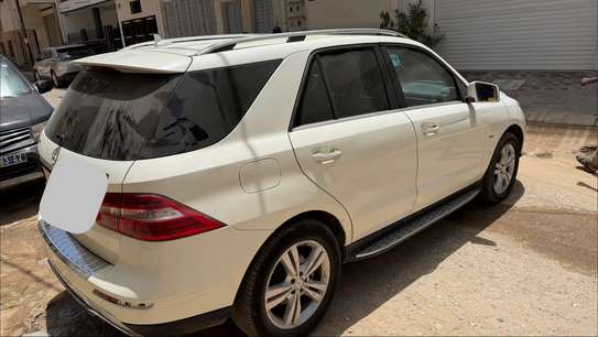 Mercedes ML 350 4MATIC Essence image 4