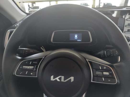 KIA SONET EXCELLENT ETAT SOUS DOUANE QUASI NEUVE image 11