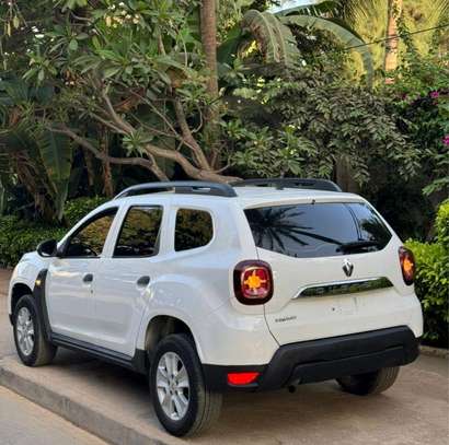 Renault duster 2022 image 2