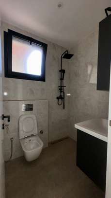 Appartement à louer au Point E image 15