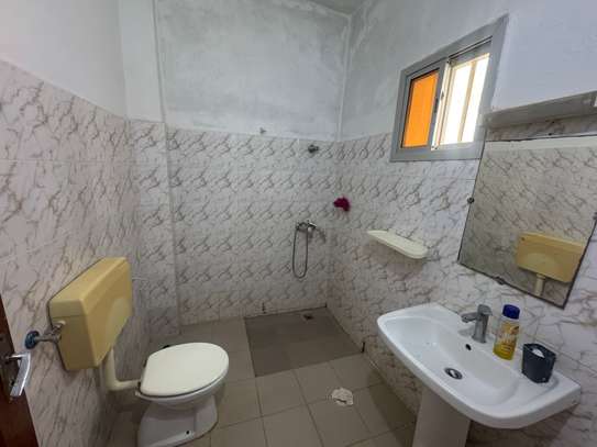 Villa à vendre aux Almadies juste derrière Philippe Moris image 9
