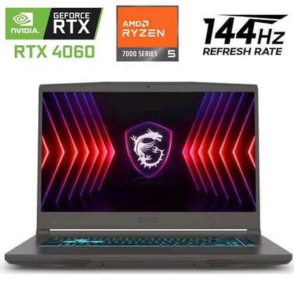 Gamer portable MSI Ryzen RTX 4060 image 6