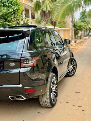 Range Rover sport hybride image 2