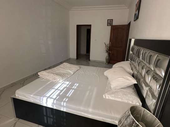 Trois chambres à louer avec les meubles image 8