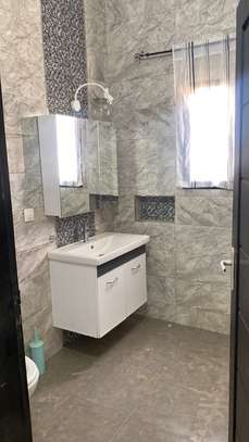 Appartement f4 à louer aux mamelles image 1