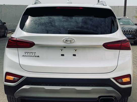 Hyundai Santa fe ultimate 2019 image 7