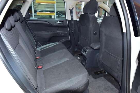 Citroën C4 2018 image 2