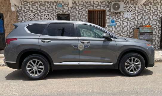 HYUNDAI SANTA FE 2019 image 8