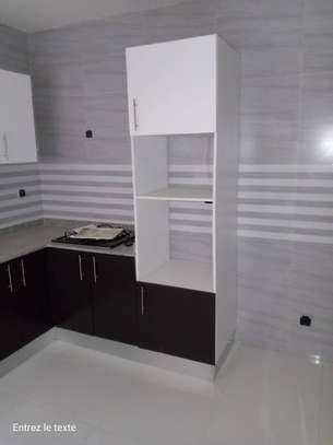Appartement de 3 chambres a Sicap Karak image 4