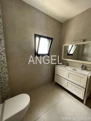 Bel Appartement de 225m² aux Almadies image 14