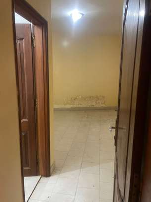 Appartement F3 à louer à sacré-cœur 3 image 2