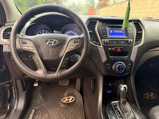 Hyundai santafe 2017 image 6