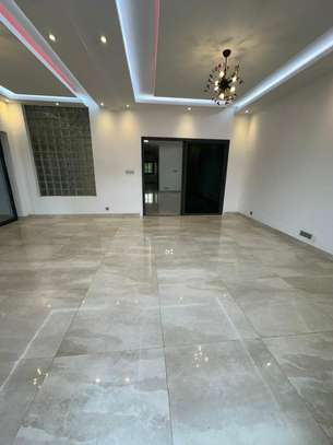 Appartement F5 neuf Corniche Mamelles image 11