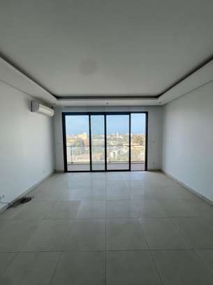 Appartement   F4 à louer au point e image 5