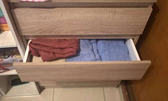 Commode 4 tiroirs en bois image 2
