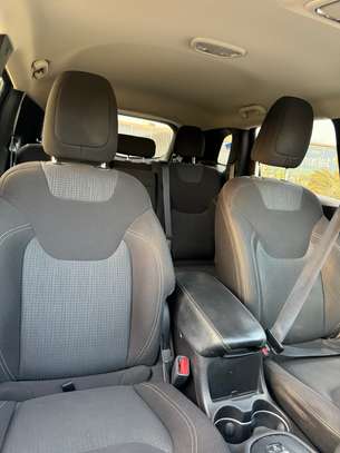 Jeep Cherokee Sport AWD année 2017 image 9