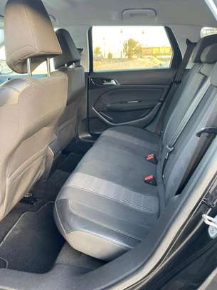 Peugeot 308 t9 image 6