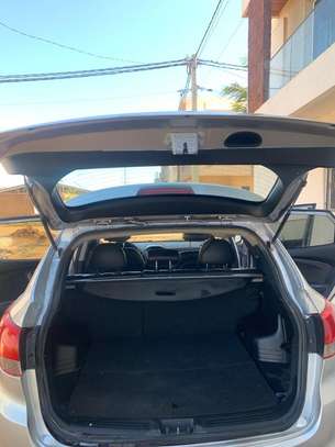 Hyundai ix35 image 4