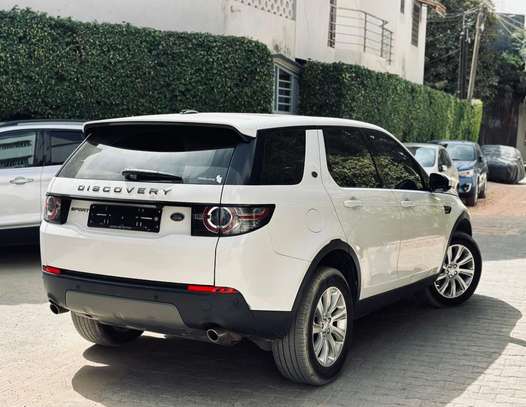 Range rover discovery 2017 image 3