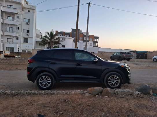 Hyundai tucson image 7