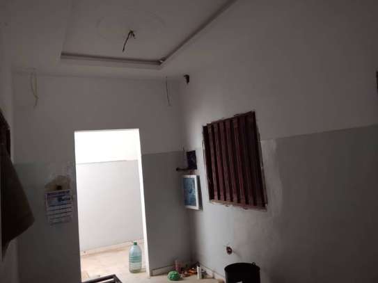 Maison avec titre foncier individuel image 1