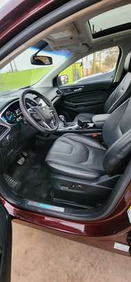 Ford Edge Titanium image 8