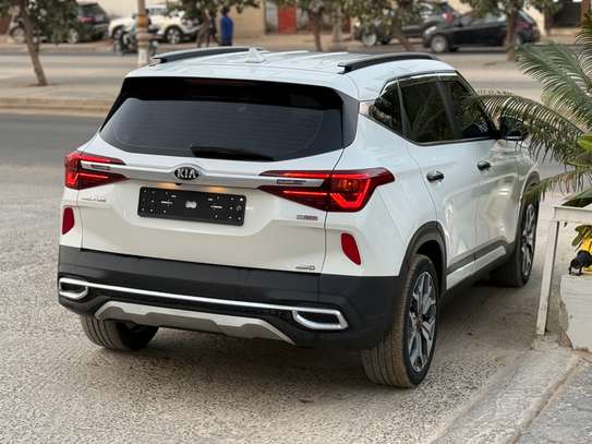 Kia SELTOS image 15