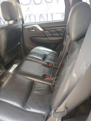 Mitsubishi Pajero image 4