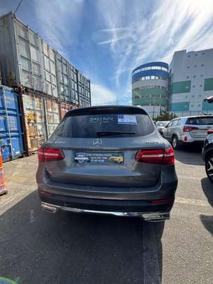 Mercedes GLC 220 d 4MATIC image 3