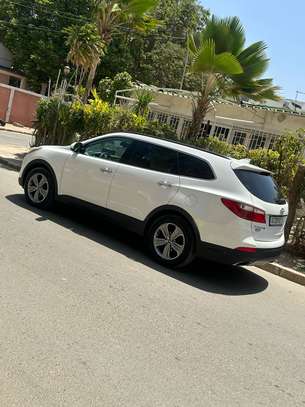 HYUNDAI SANTAFE 7 PLACES EN PARFAIT ETAT image 4
