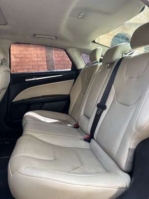 Ford fusion 2017 image 5