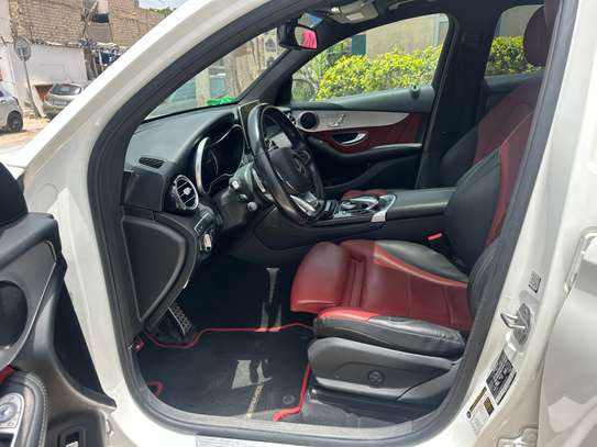 Mercedes GLC300 2017 image 12